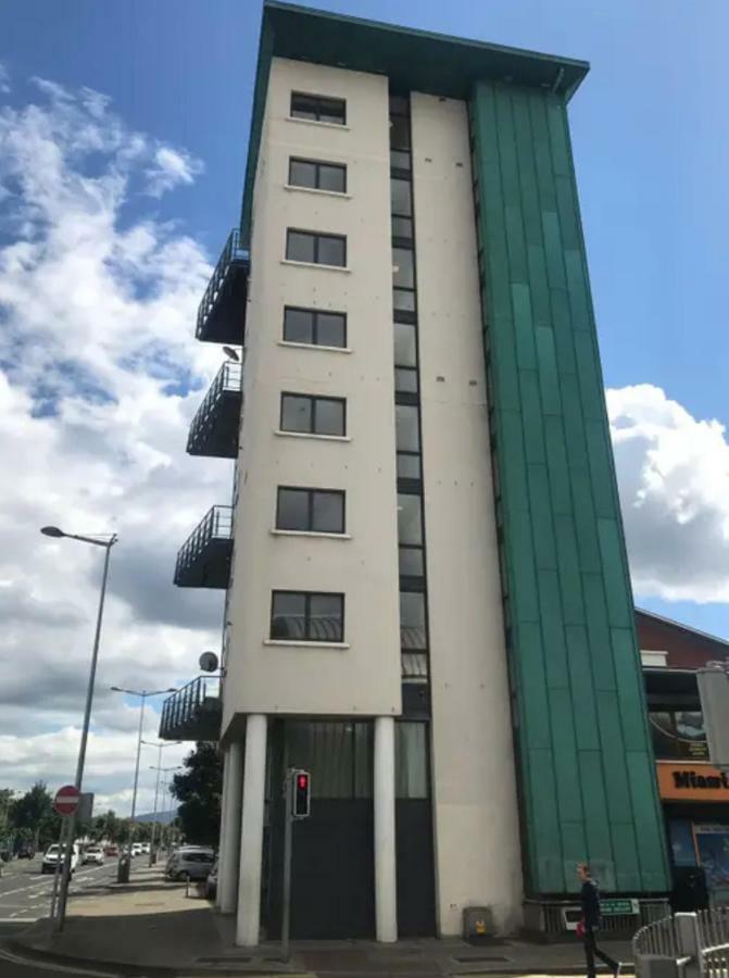 The Sentinel Tower Airport Apartments Ballymun Exterior foto